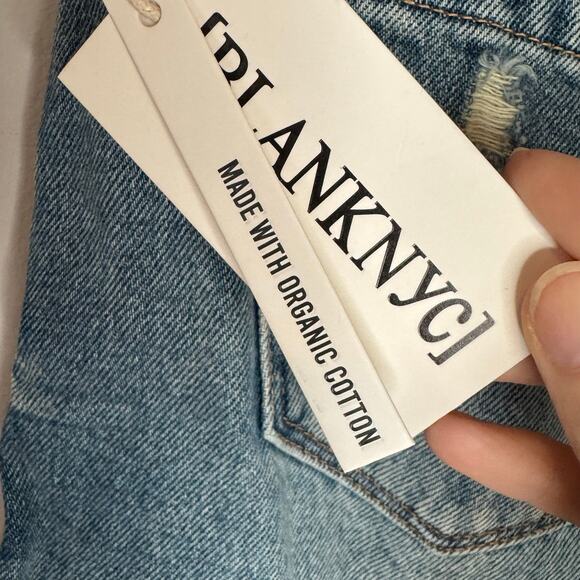Blank NYC Eye Opener Blue Denim Frayed Mini Skirt Distressed NWT Size 28 - Picture 6 of 9